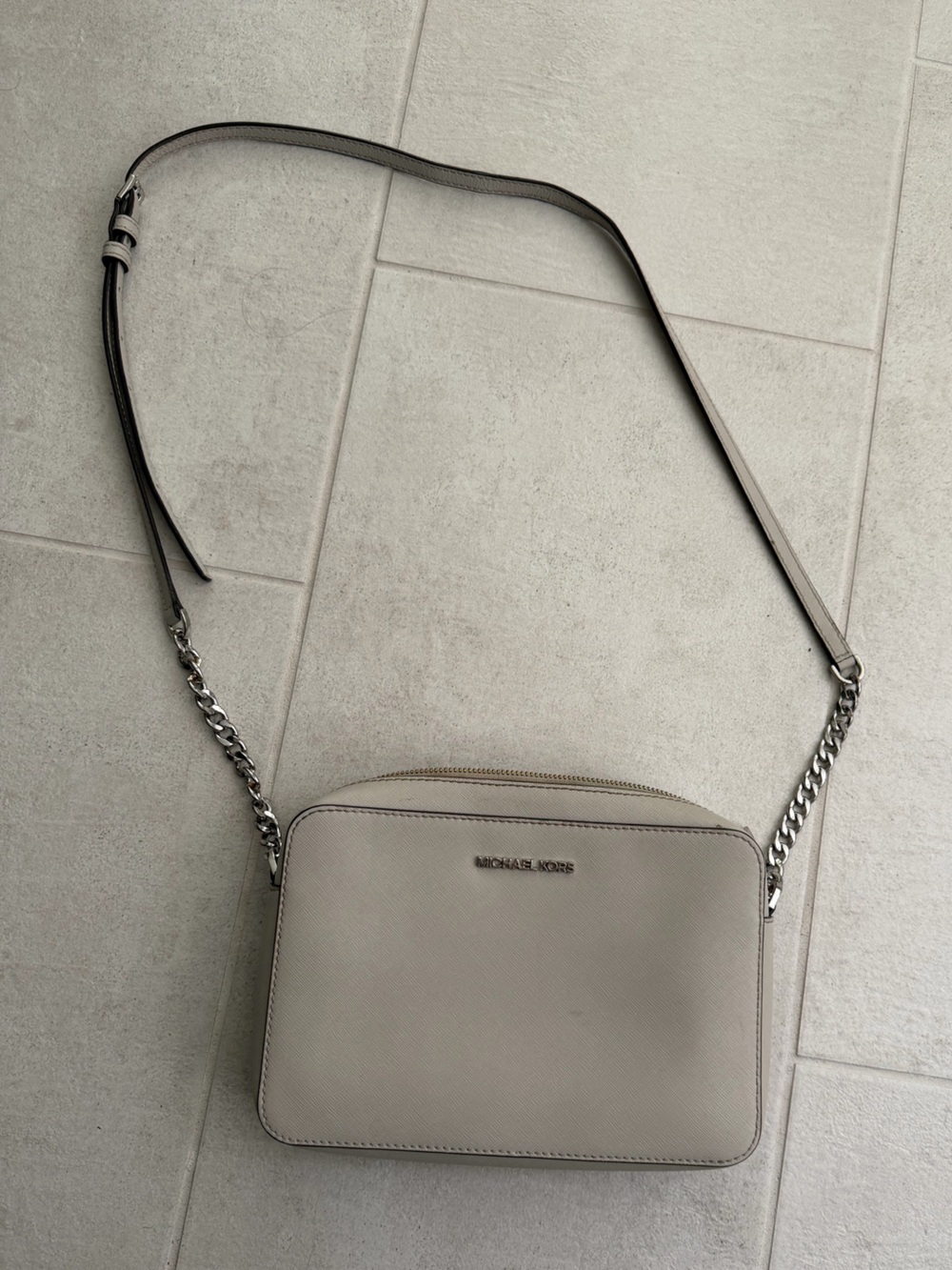 Michael Kors Small Crossbody Bag in Light Gray
